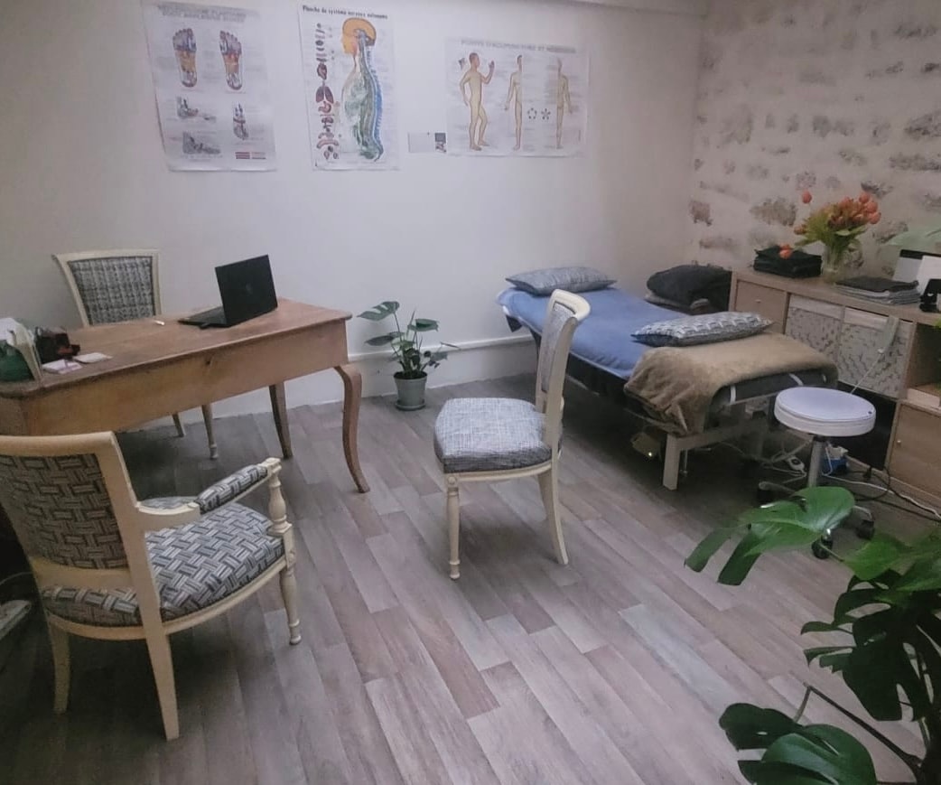 Cabinet de réflexologie — 64 bis rue Dulong, Paris 17e